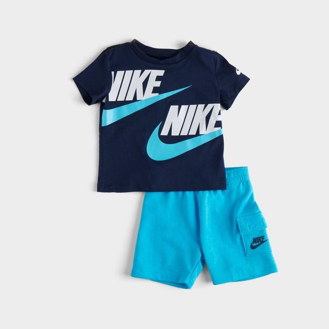 mengsel Ideaal ingewikkeld Boys' Infant Nike HBR T-Shirt and French Terry Cargo Shorts Set| Finish Line
