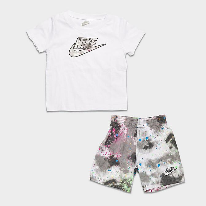 Front view of Infant Nike Tie-Dye Futura T-Shirt and Shorts Set in Black/White Click to zoom