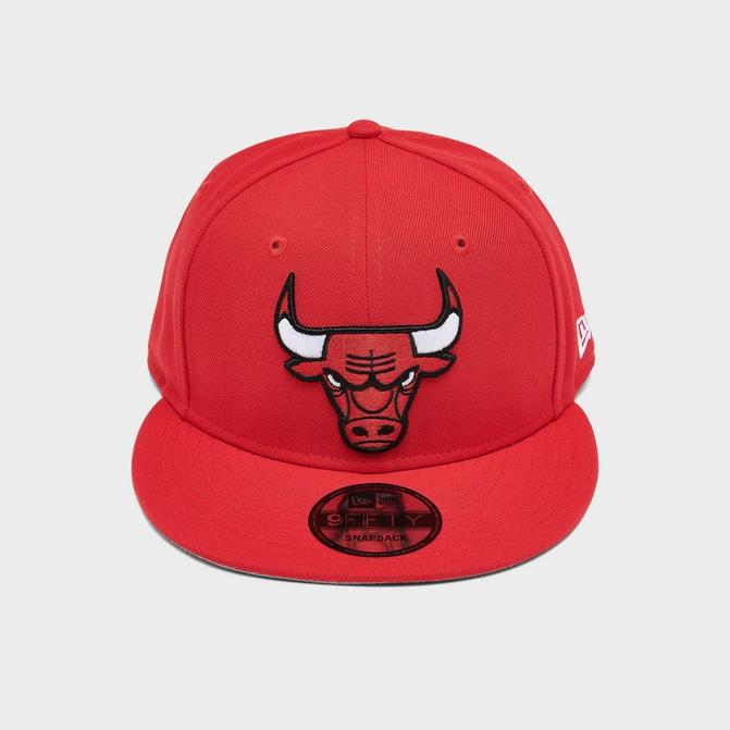 Red store bulls snapback