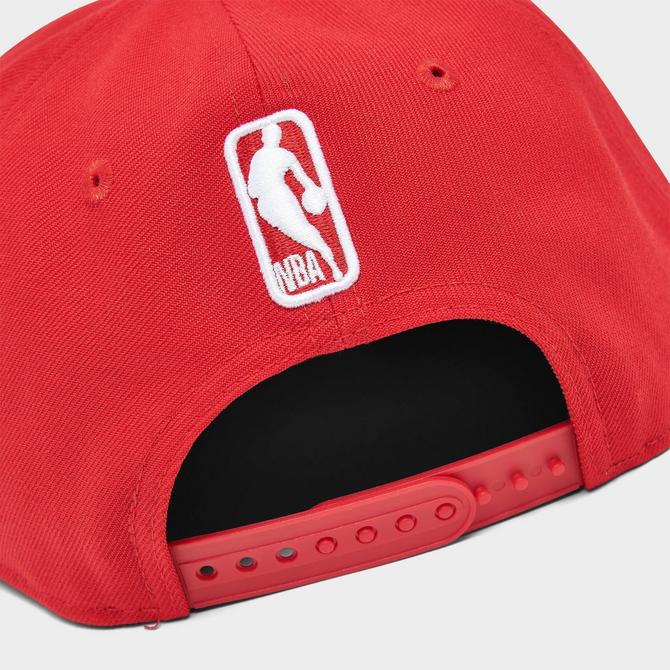 Mitchell & Ness Chicago Bulls NBA Red Gold Adjustable Snapback Hat