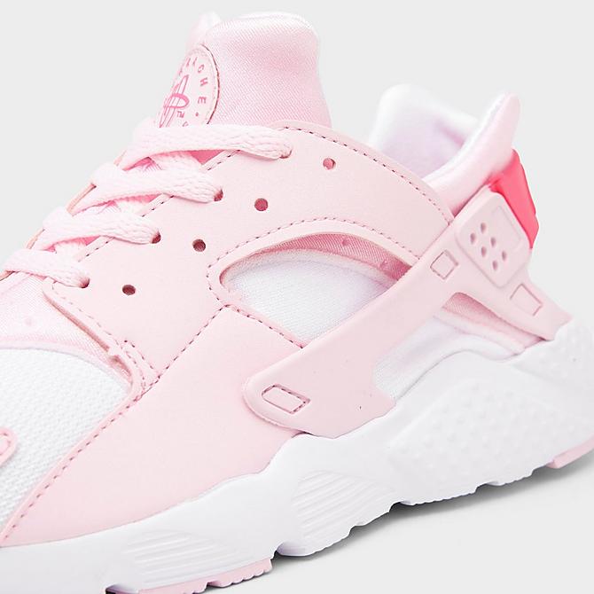 Front view of Girls' Little Kids' Nike Huarache Run Casual Shoes in Pink Foam/Hyper Pink/White Click to zoom