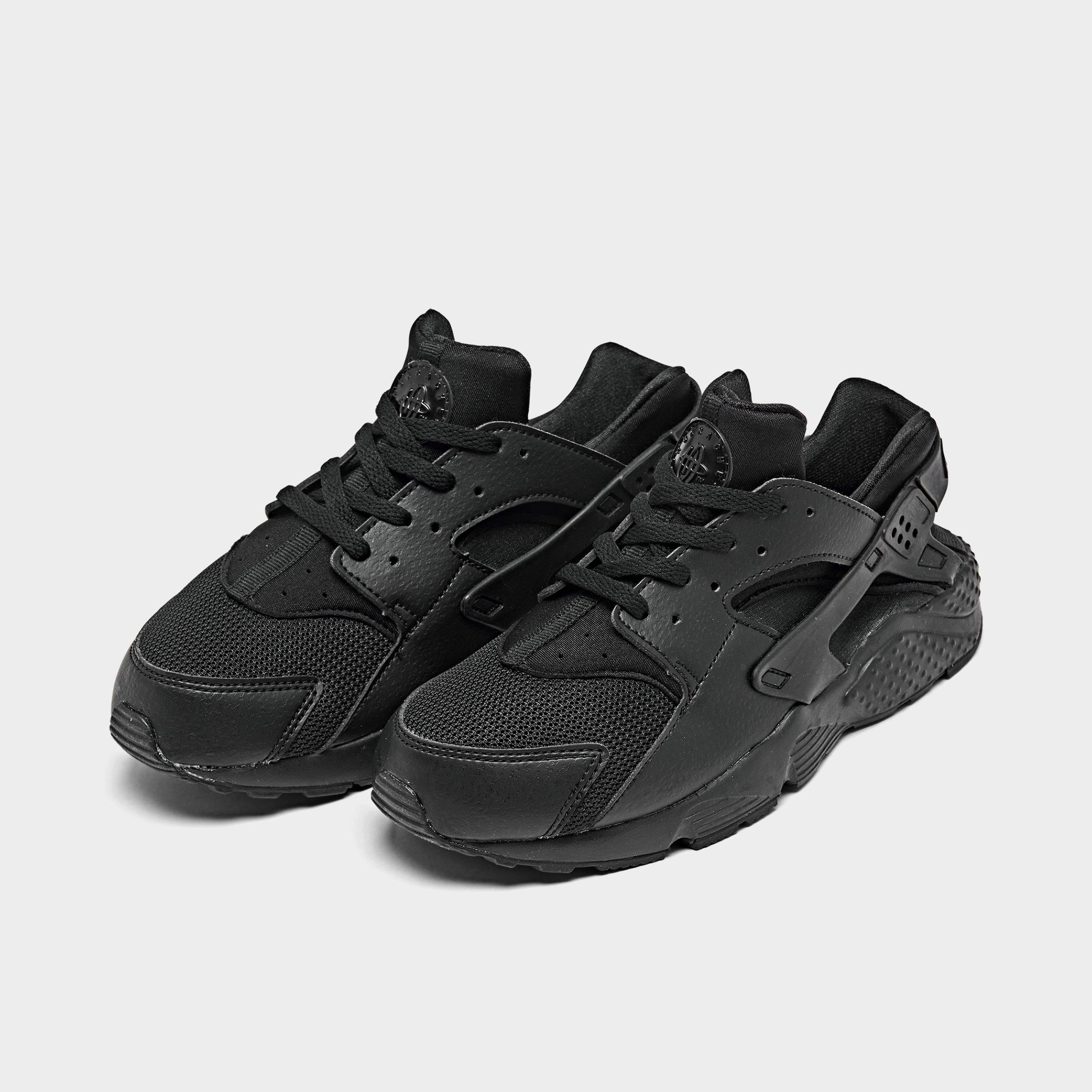 black on black nike huarache