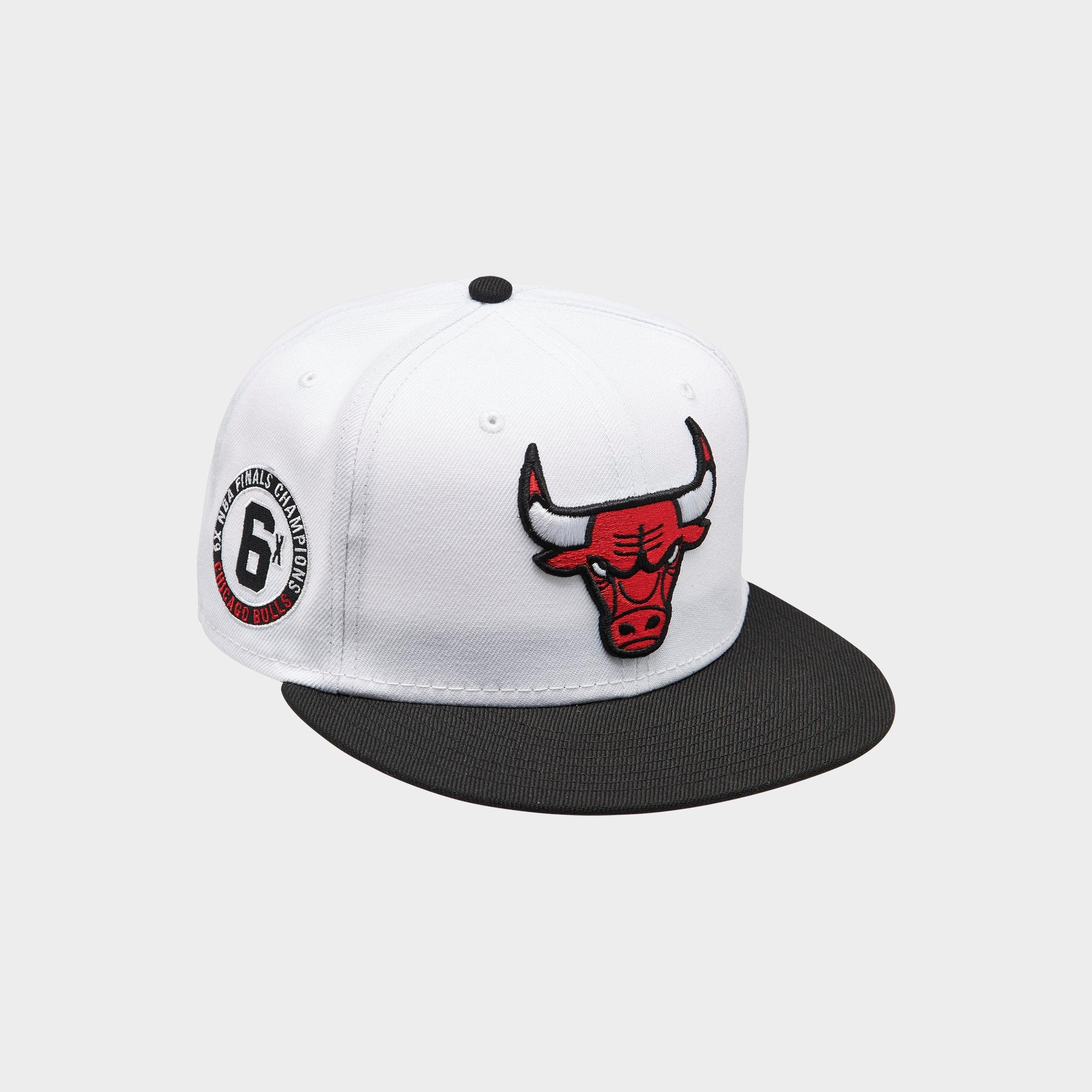 white chicago bulls hat