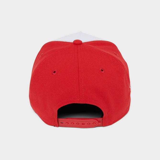 Back view of New Era New York Yankees Rose MLB 9FORTY Snapback Hat in Red/White Click to zoom