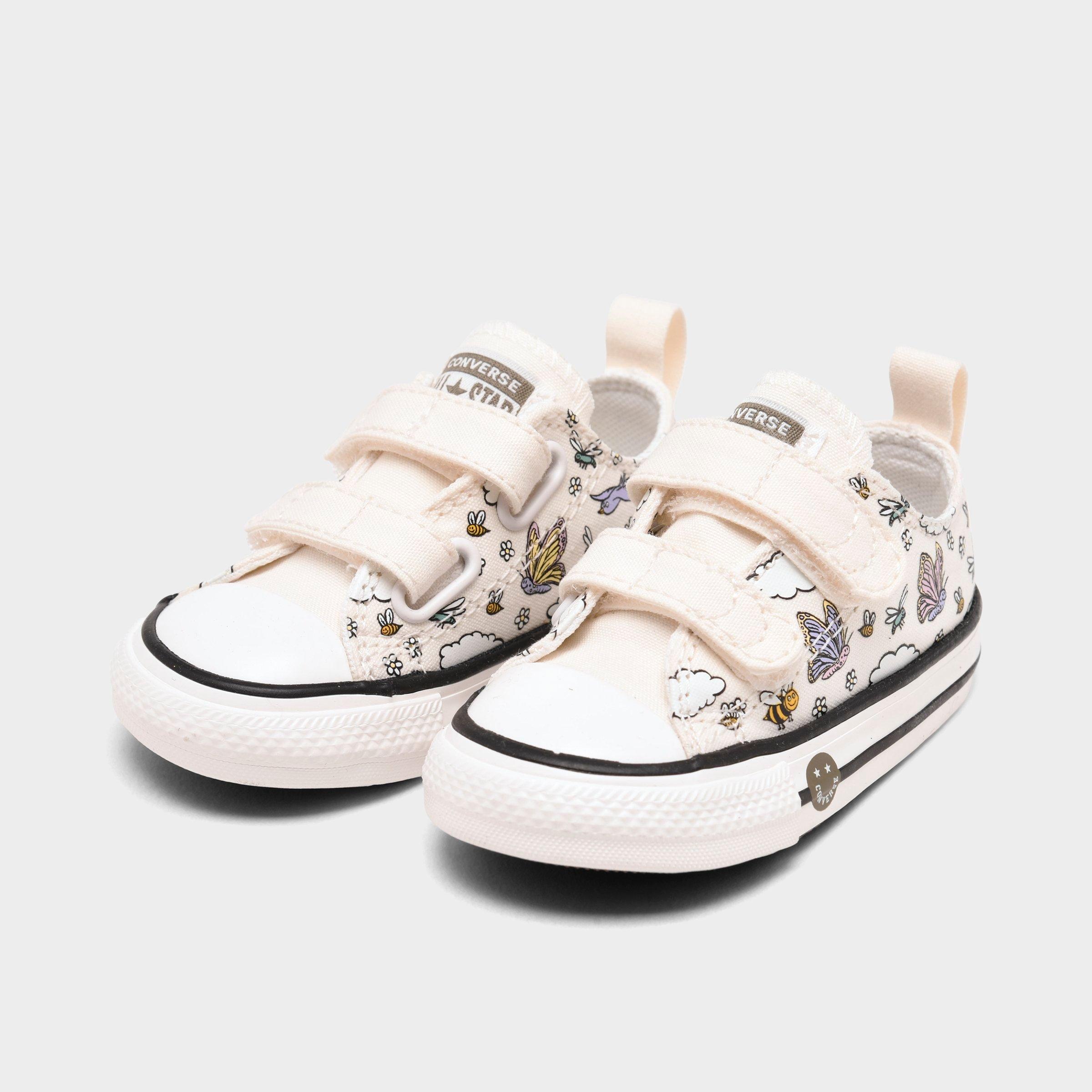 converse three strap shoes