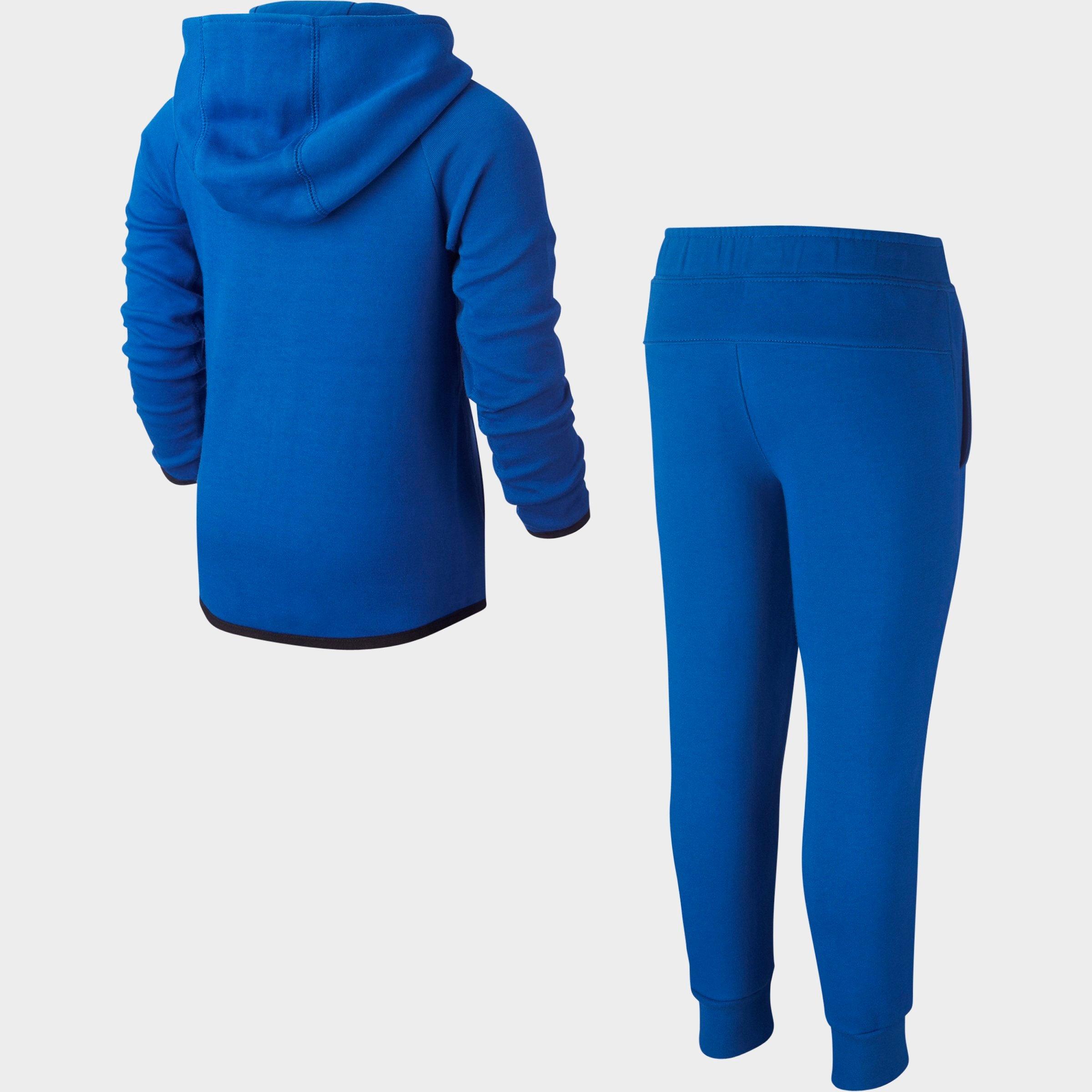 nike pullover tech fleece