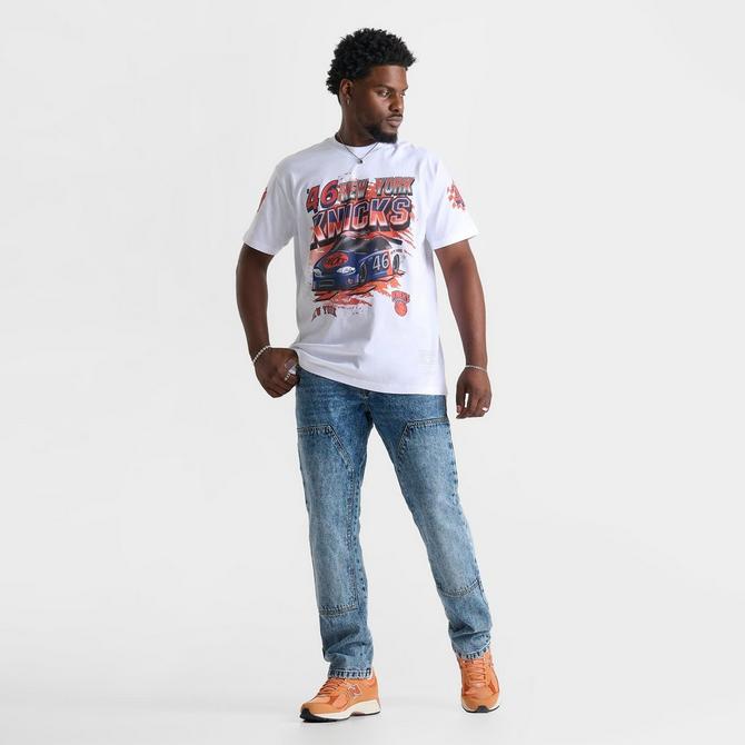 [angle] view of Men's Mitchell & Ness New York Knicks NBA Speedway Graphic T-Shirt in White Click to zoom