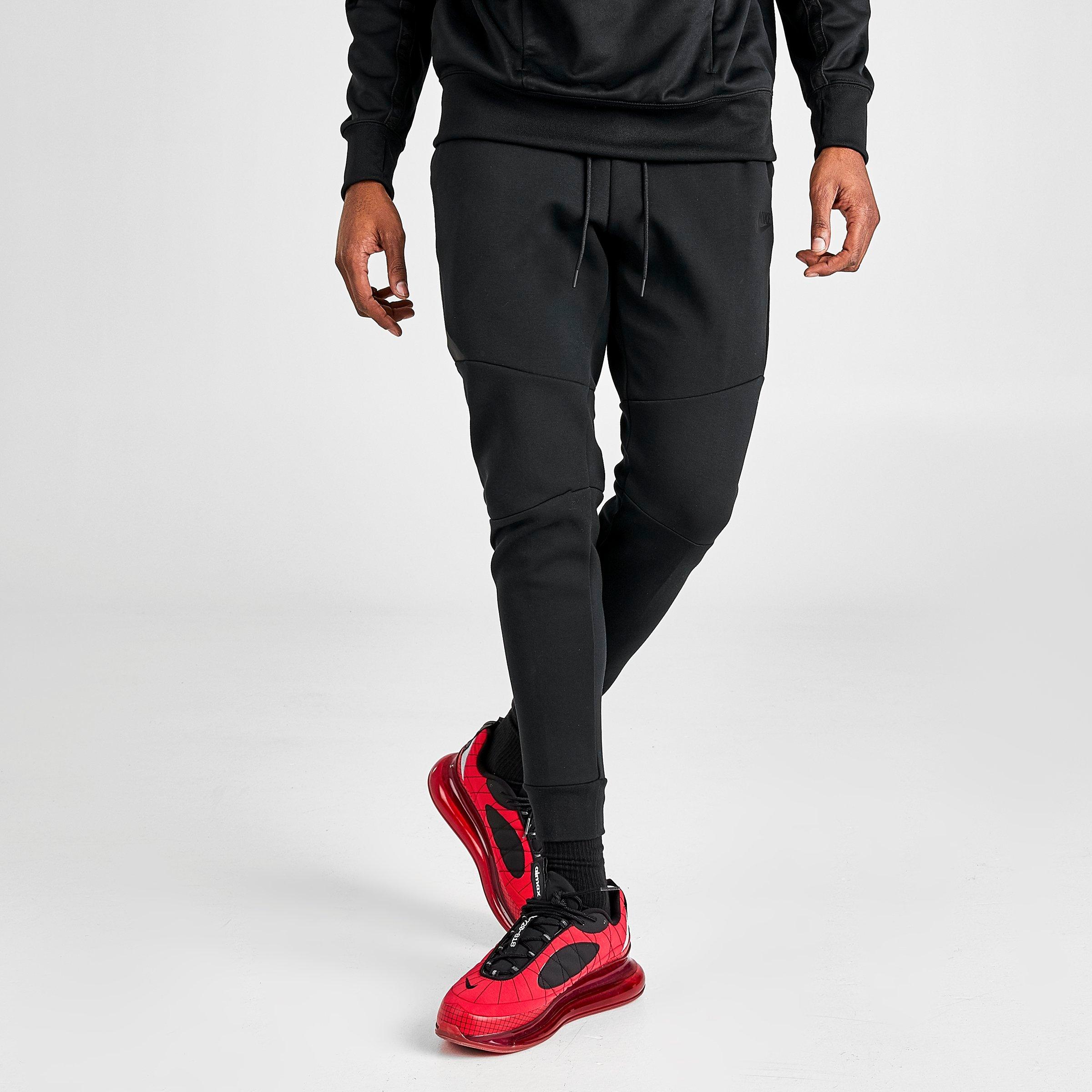 mens nike tracksuit xs