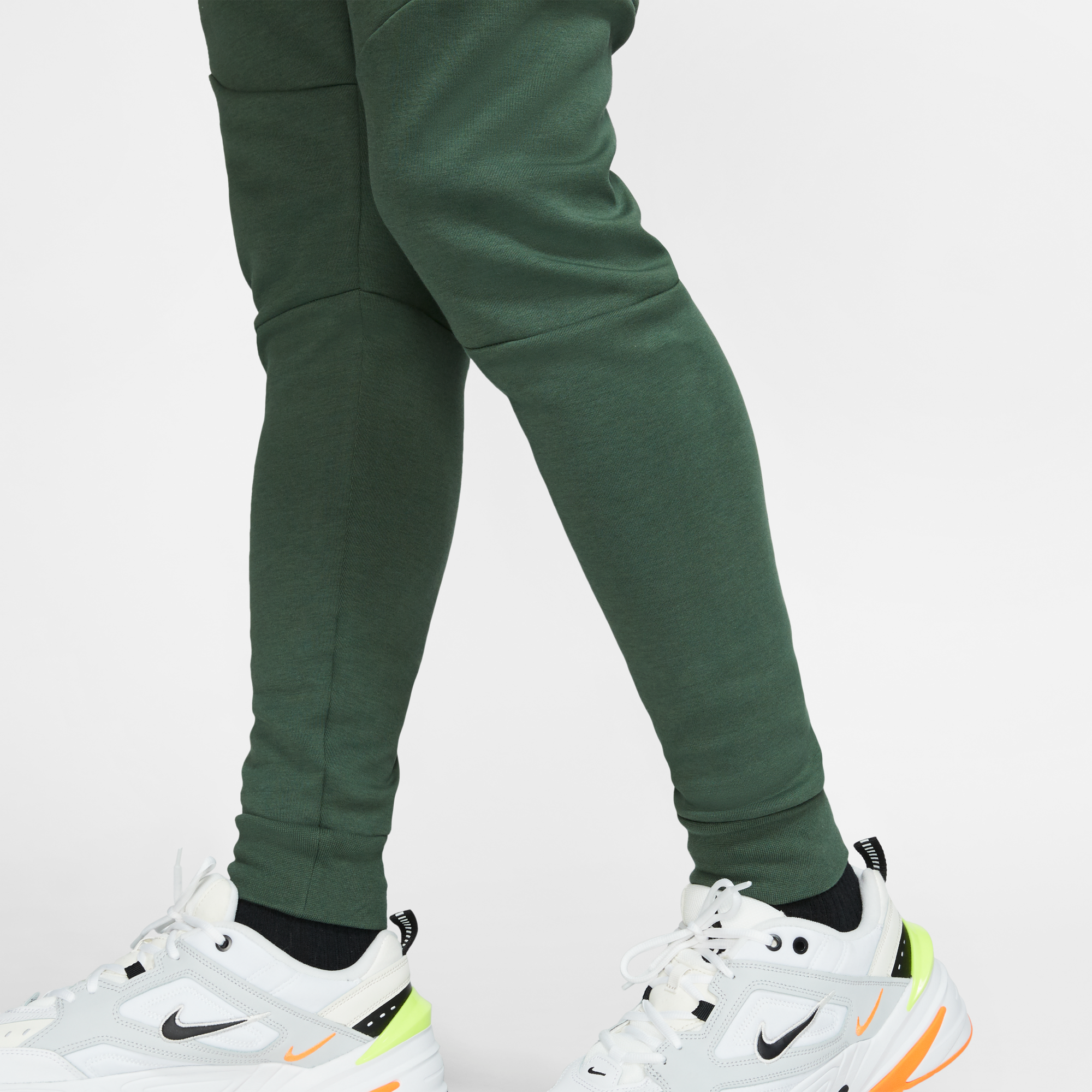 nike tech fleece jogger galactic jade