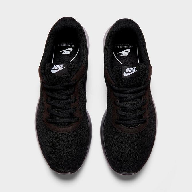 Nike tanjun cheap finish line