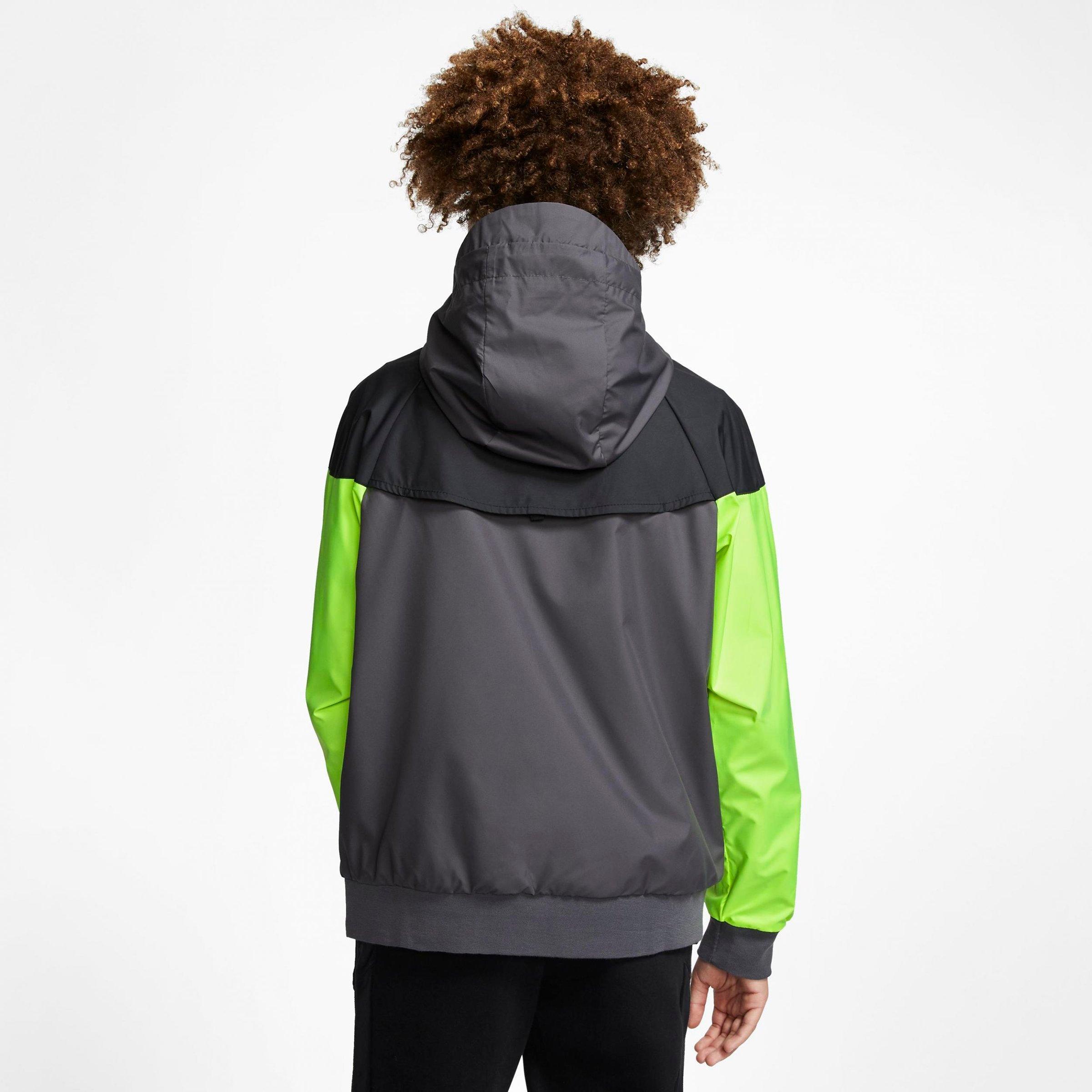 nike windbreaker youth large