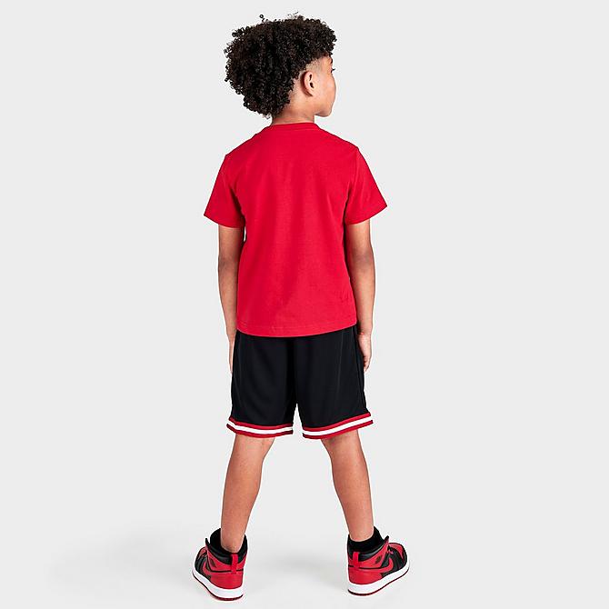 Front Three Quarter view of Boys' Little Kids' Jordan Hoops T-Shirt and Mesh Shorts Set in Gym Red/Black Click to zoom