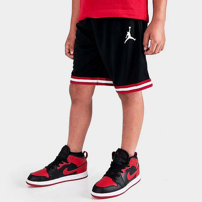 Back Right view of Boys' Little Kids' Jordan Hoops T-Shirt and Mesh Shorts Set in Gym Red/Black Click to zoom
