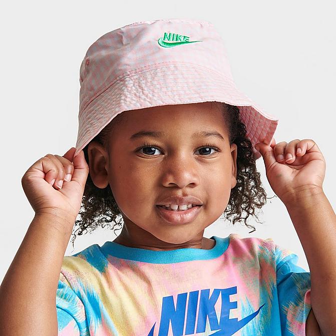 Right view of Kids' Nike Futura Bucket Hat in Pink Bloom Click to zoom