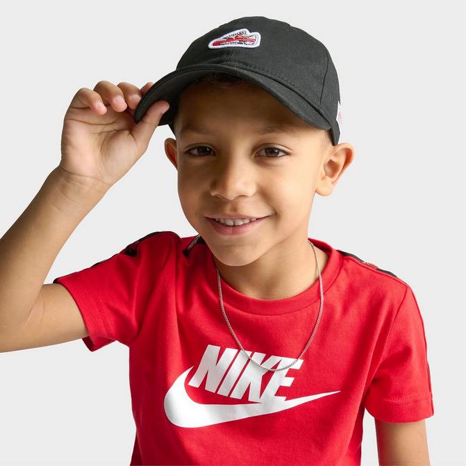 Right view of Kids' Nike Club Unstructured Air Max 1 Velcro Strapback Hat in Black Click to zoom