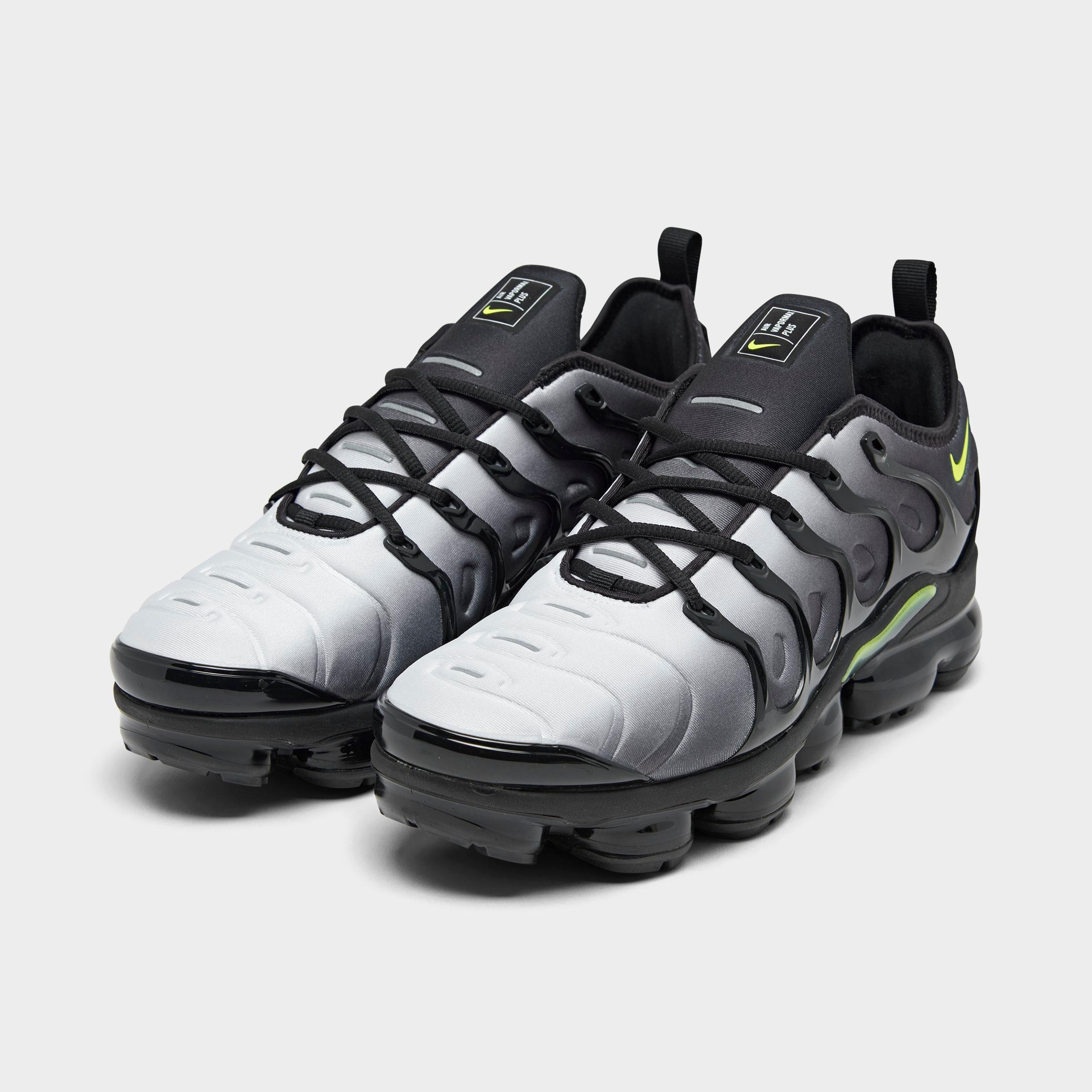 nike vapormax plus finish line