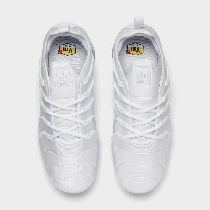 White shop nike vm