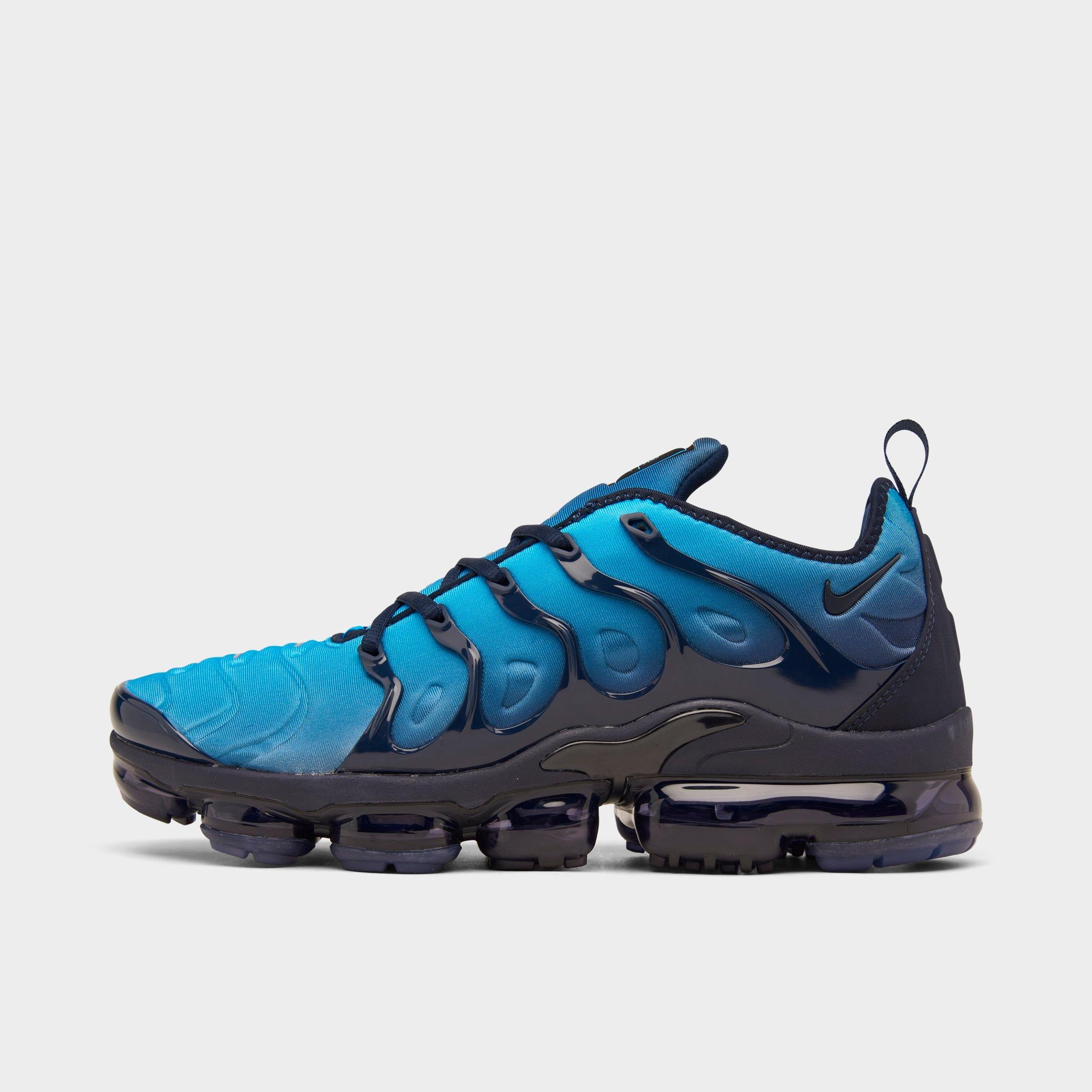 what are vapormax plus made of