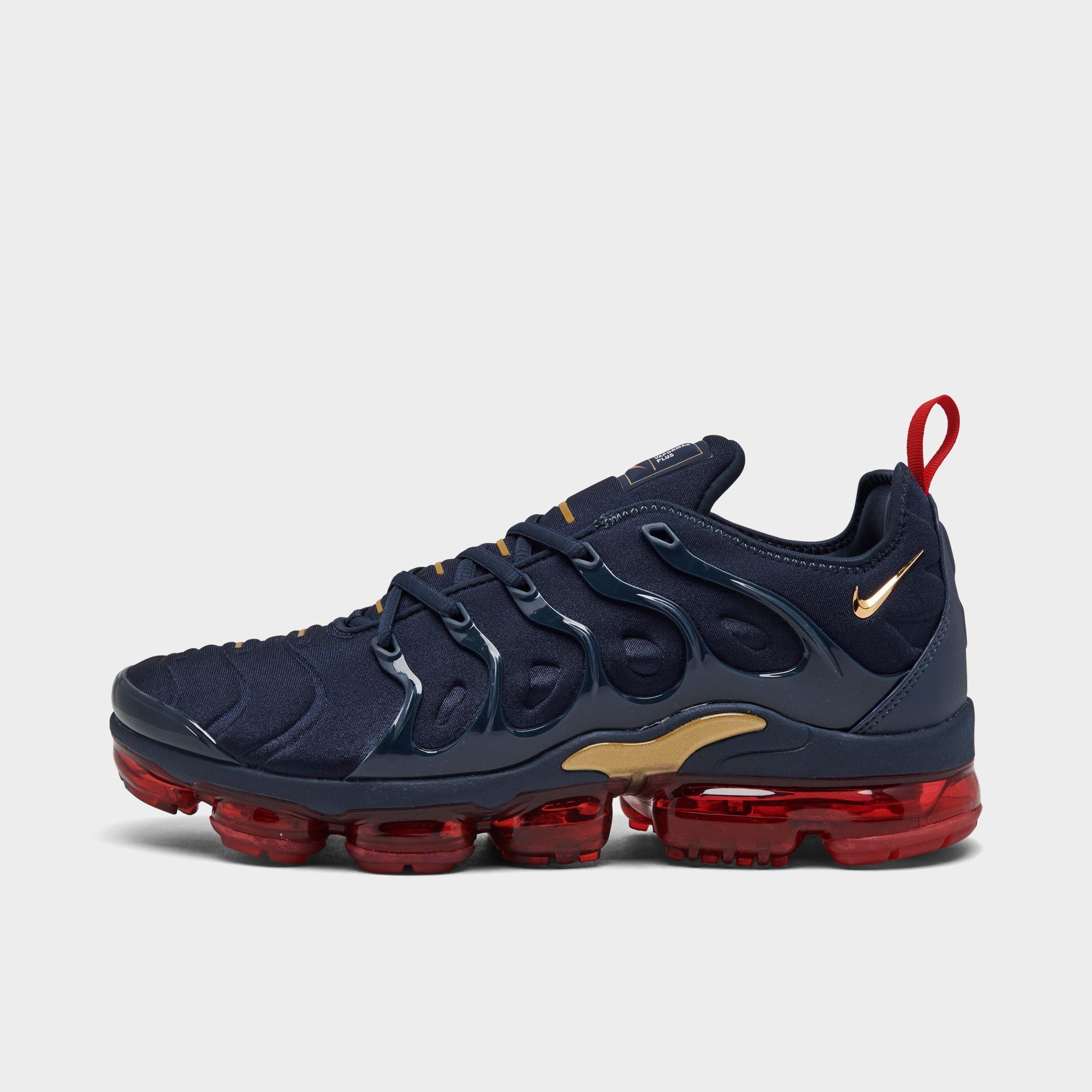 置物 vapormax plus Mens Nike Air VaporMax Plus Running Shoes | Finish Line