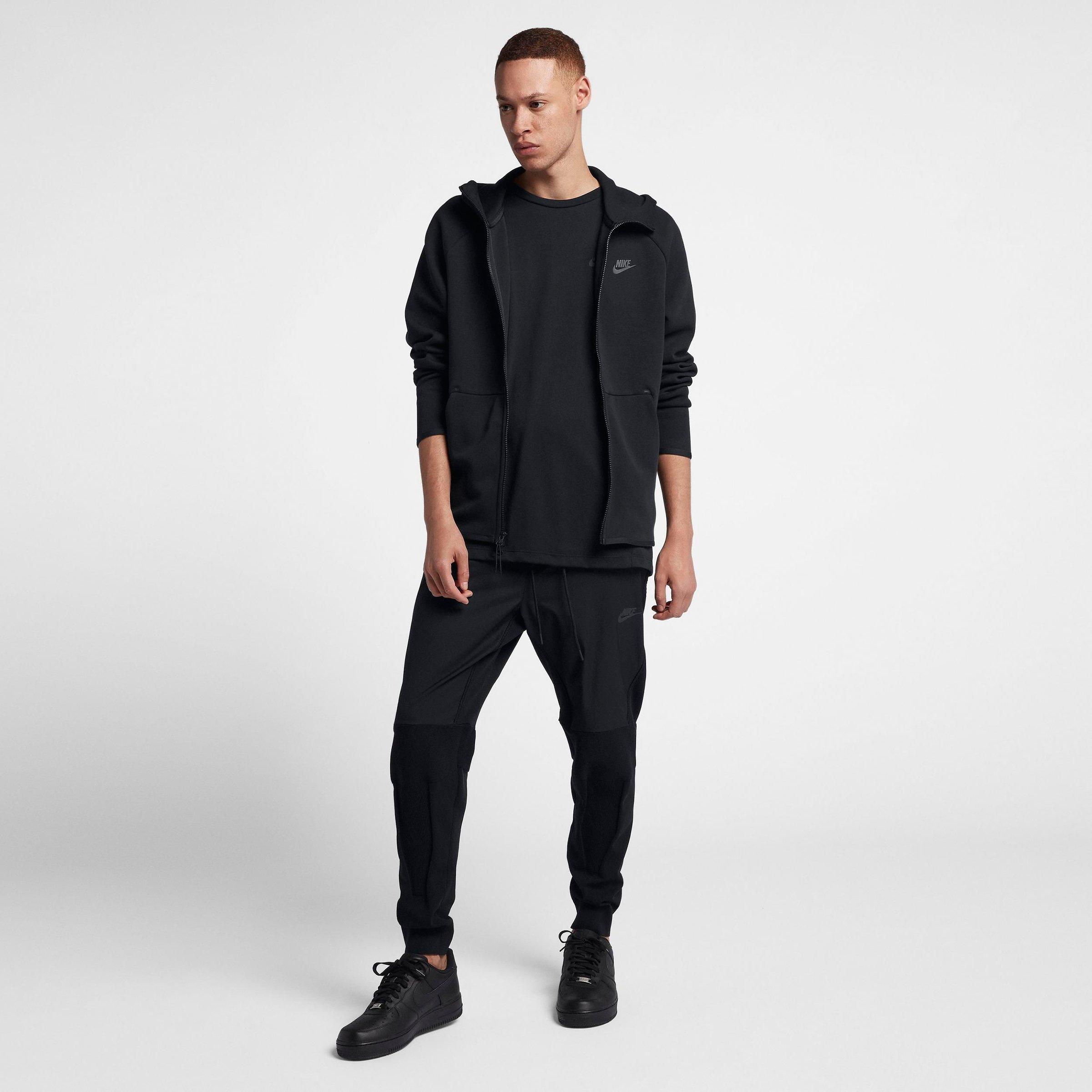 nike tech fleece finish line