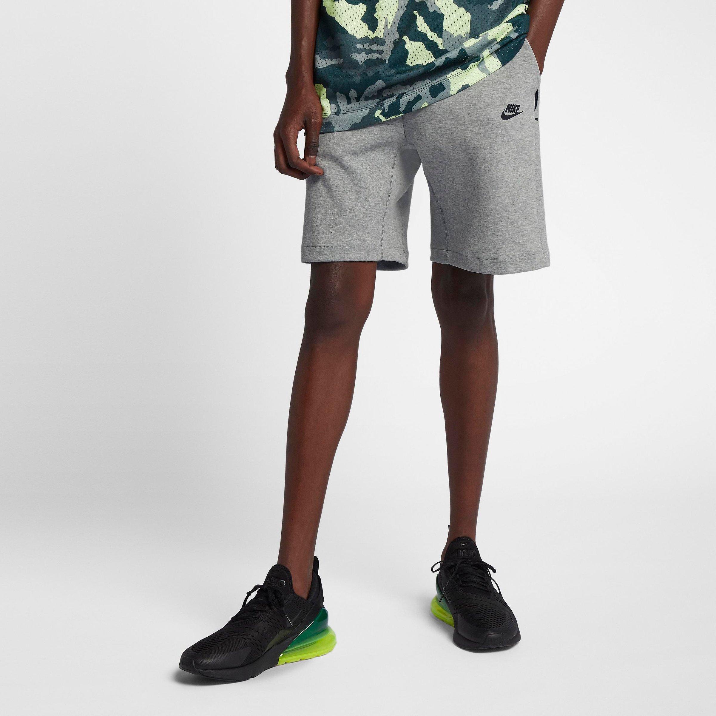 tech fleece short