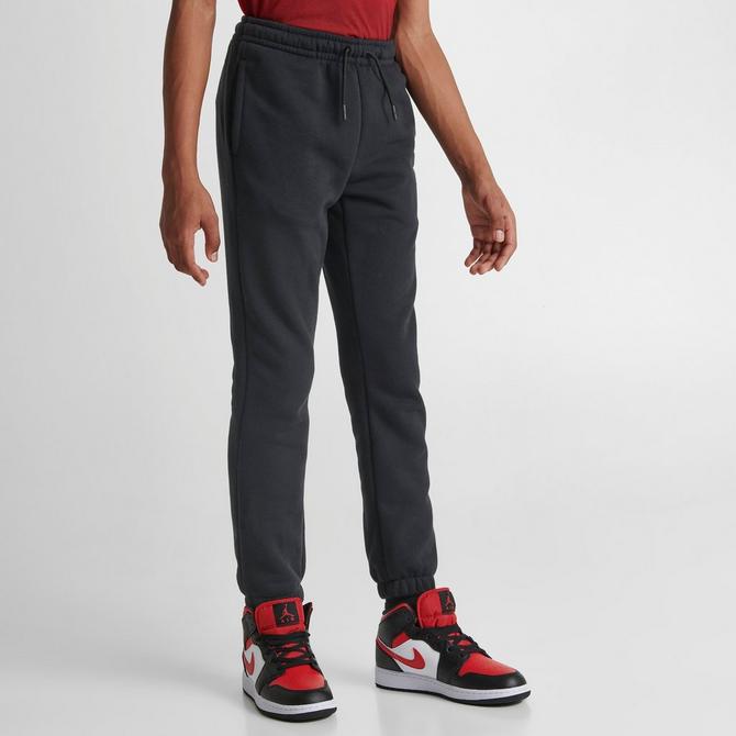 Nike Air Jordan Fleece Boys Jogger Pants, Black Heather, Small : :  Clothing, Shoes & Accessories