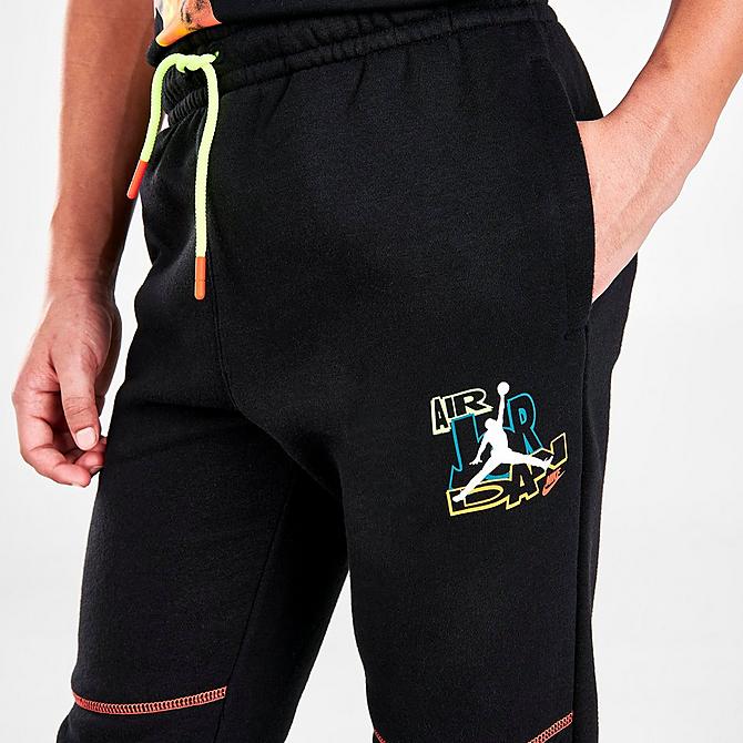On Model 5 view of Boys' Air Jordan Comic Ooze Jogger Pants in Black Click to zoom