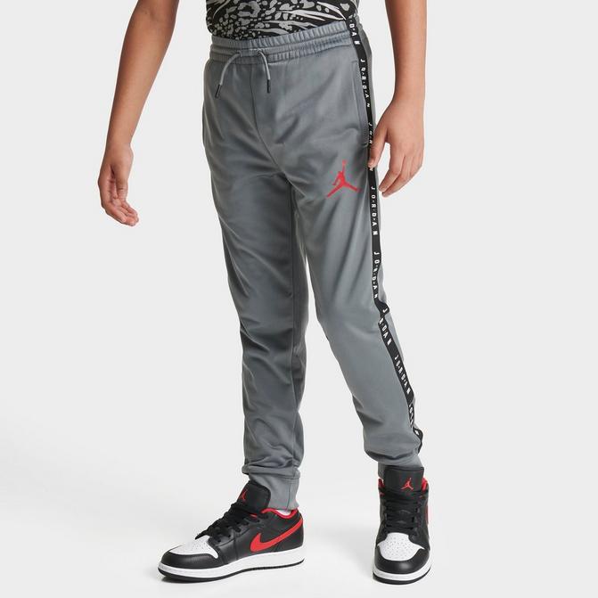 Fly Free Jogger Sweatpants - Black