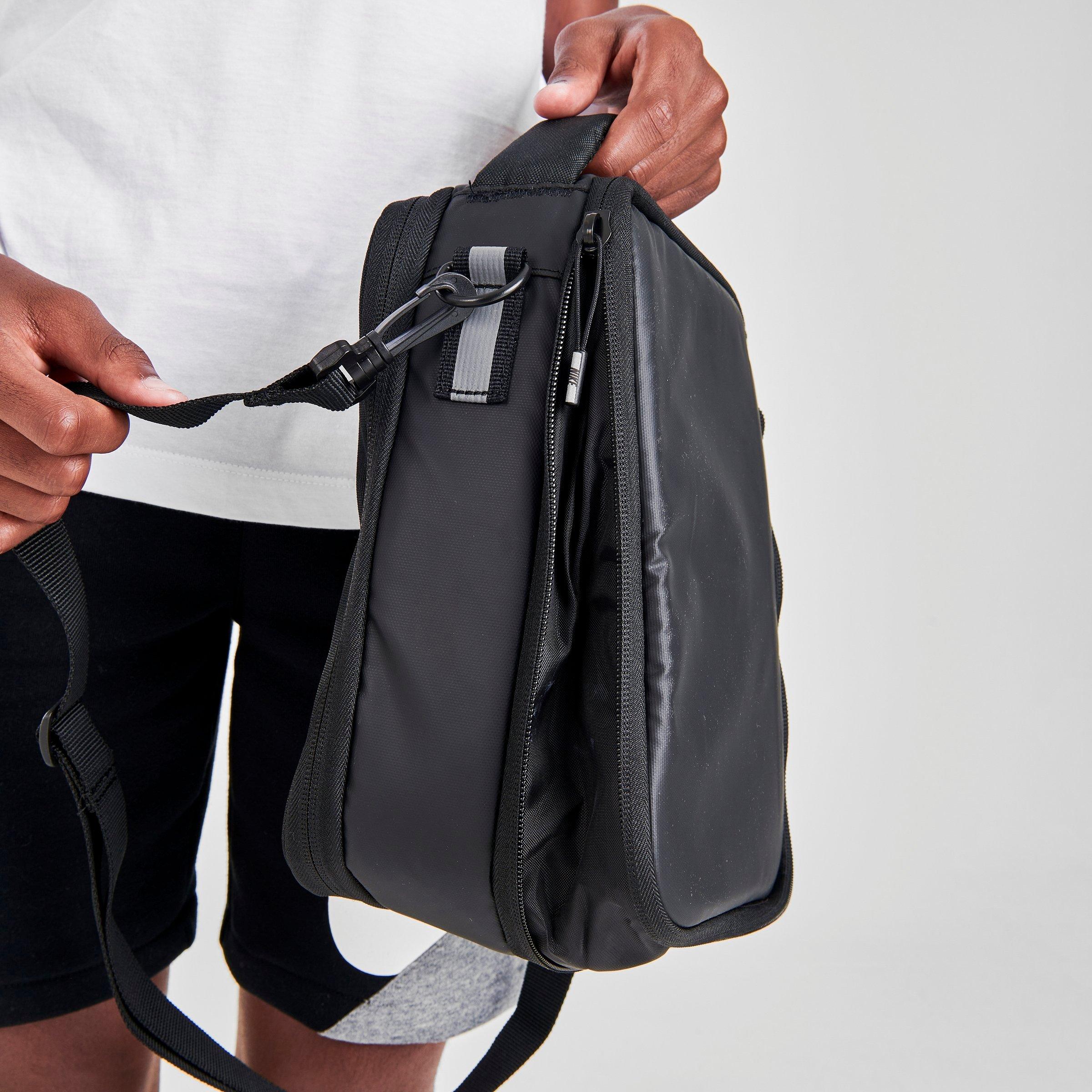 nike element swoosh backpack