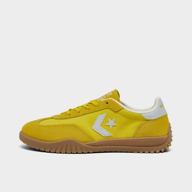 Finish line trainers store
