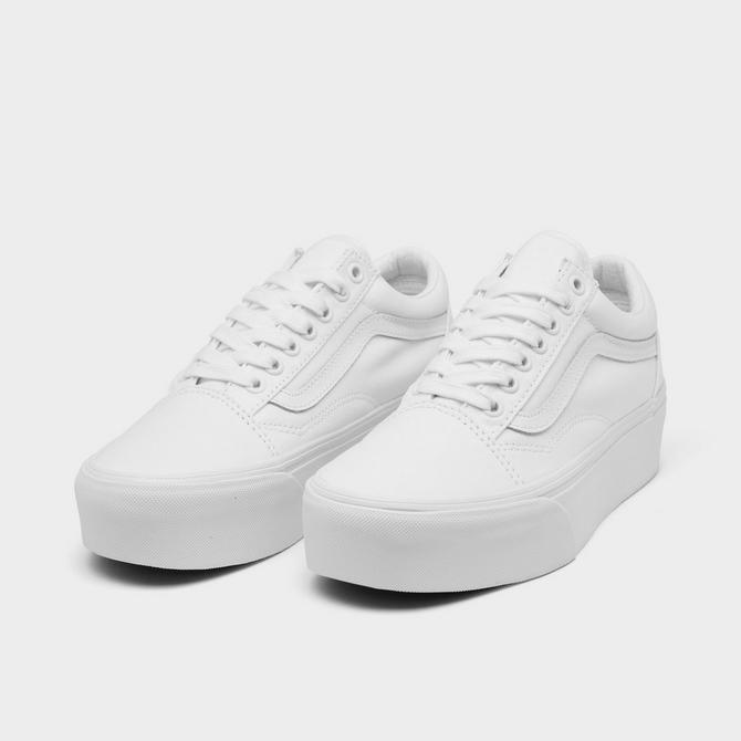 Vans suede hotsell platform old skool