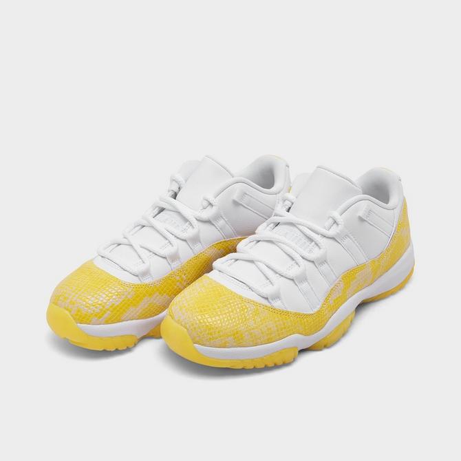 Women's air jordan retro 11 low basketball on sale shoes