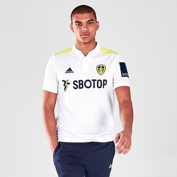 [angle] view of Men's adidas Leeds United 2021-22 Home Soccer Jersey in White Click to zoom