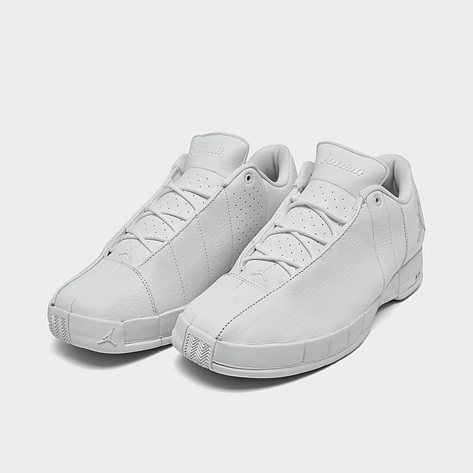 Three Quarter view of Men's Air Jordan Team Elite 2 Low Basketball Shoes in White/Pure Platinum/White Click to zoom