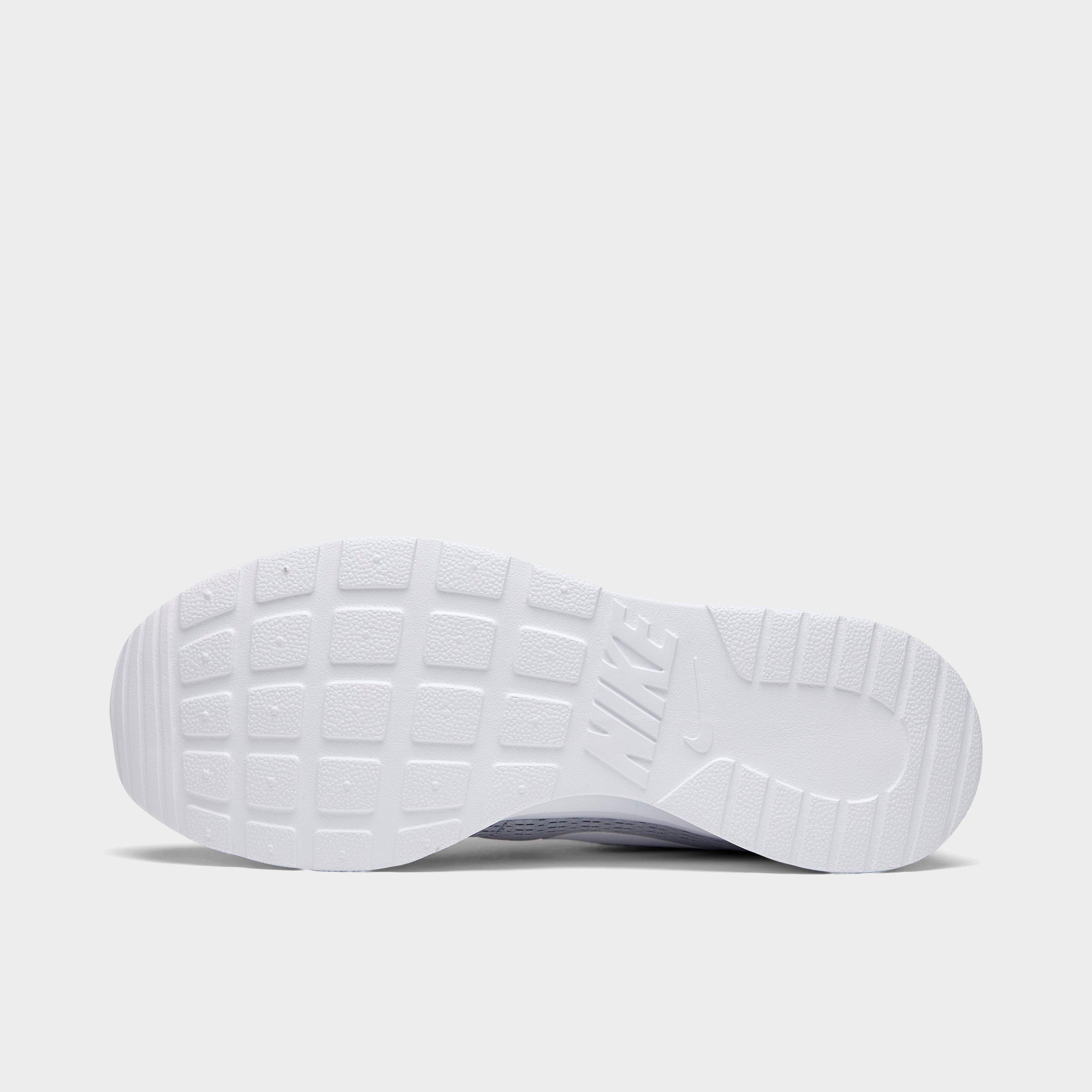wide width casual shoes