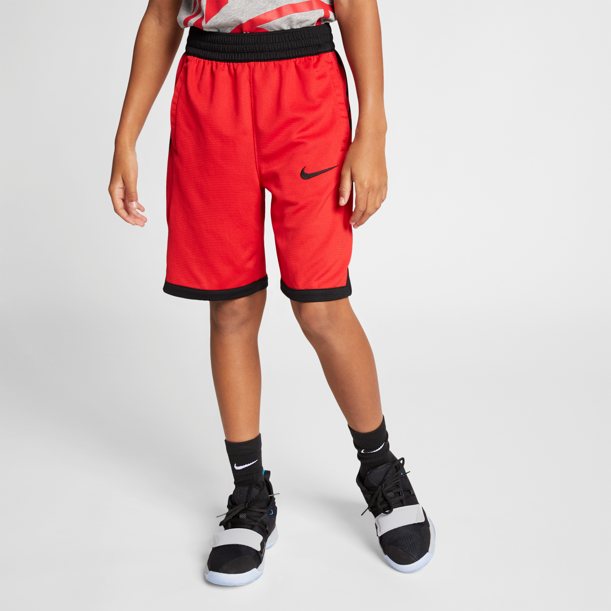 boys red nike shorts