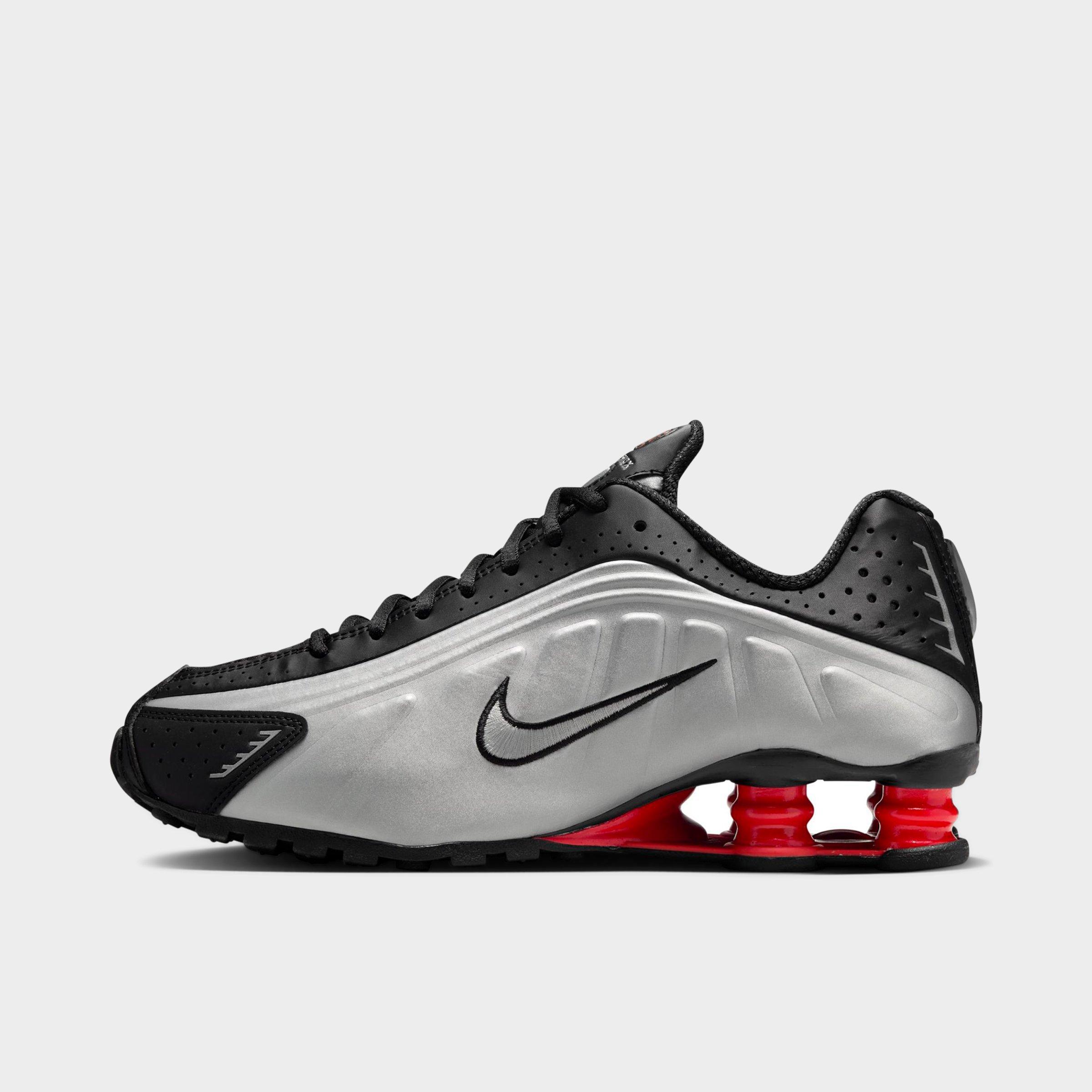 靴 Nike Women's Shox R4 \"\" w28.5 Amazon.com | Nike Women's Shox R4 Trainers, gray, 5.5 | Road