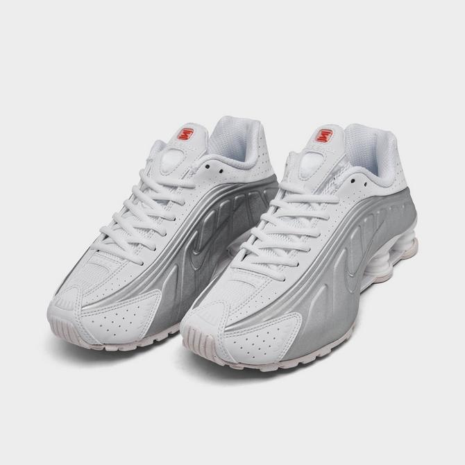 Nike shox wide width mens best sale