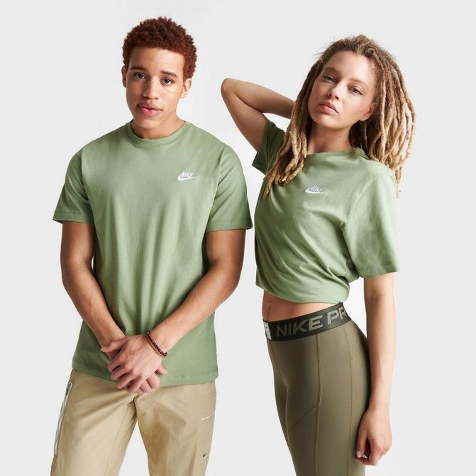 Nike T-Shirt Sportswear Club em Preto