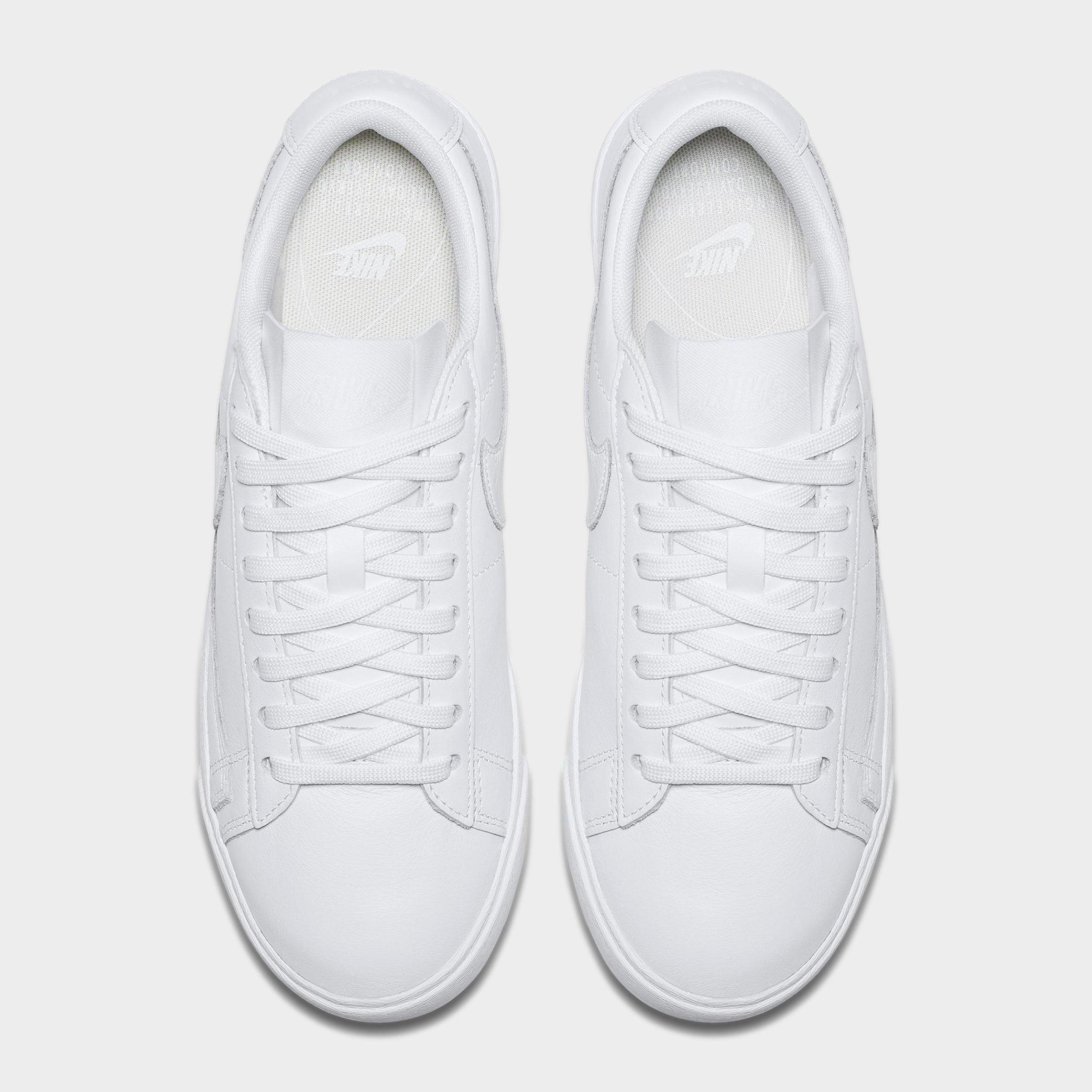 nike blazer low le women's shoe white