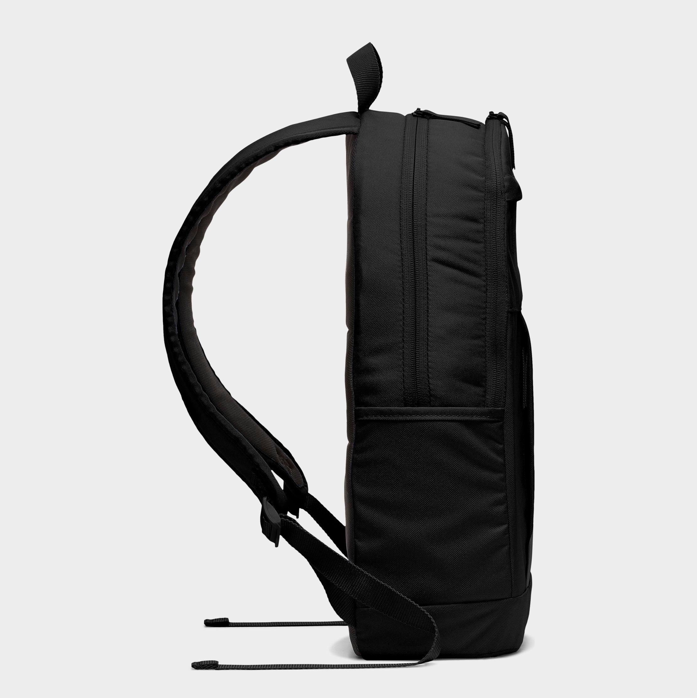 nike 2.0 elemental backpack