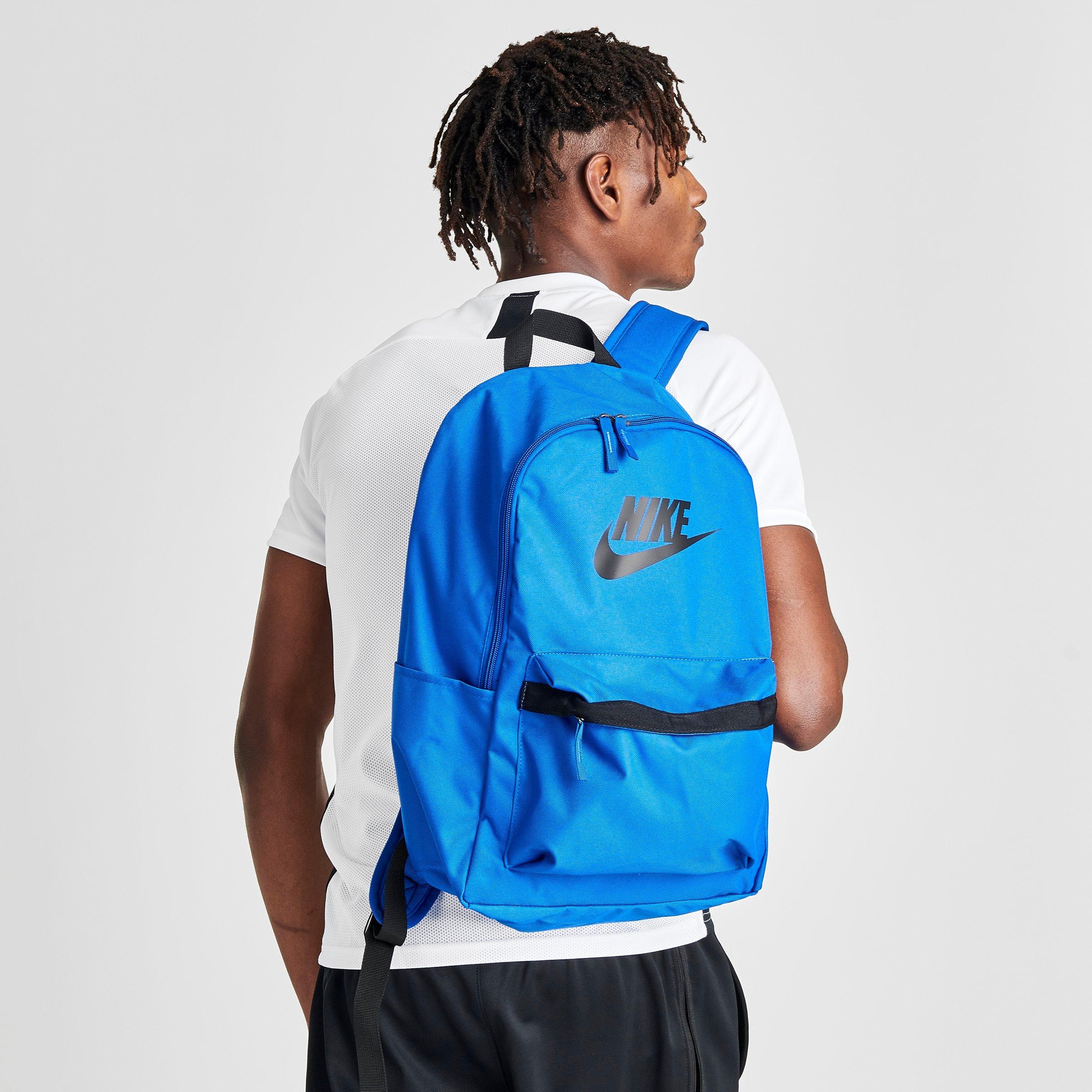 nike heritage backpack