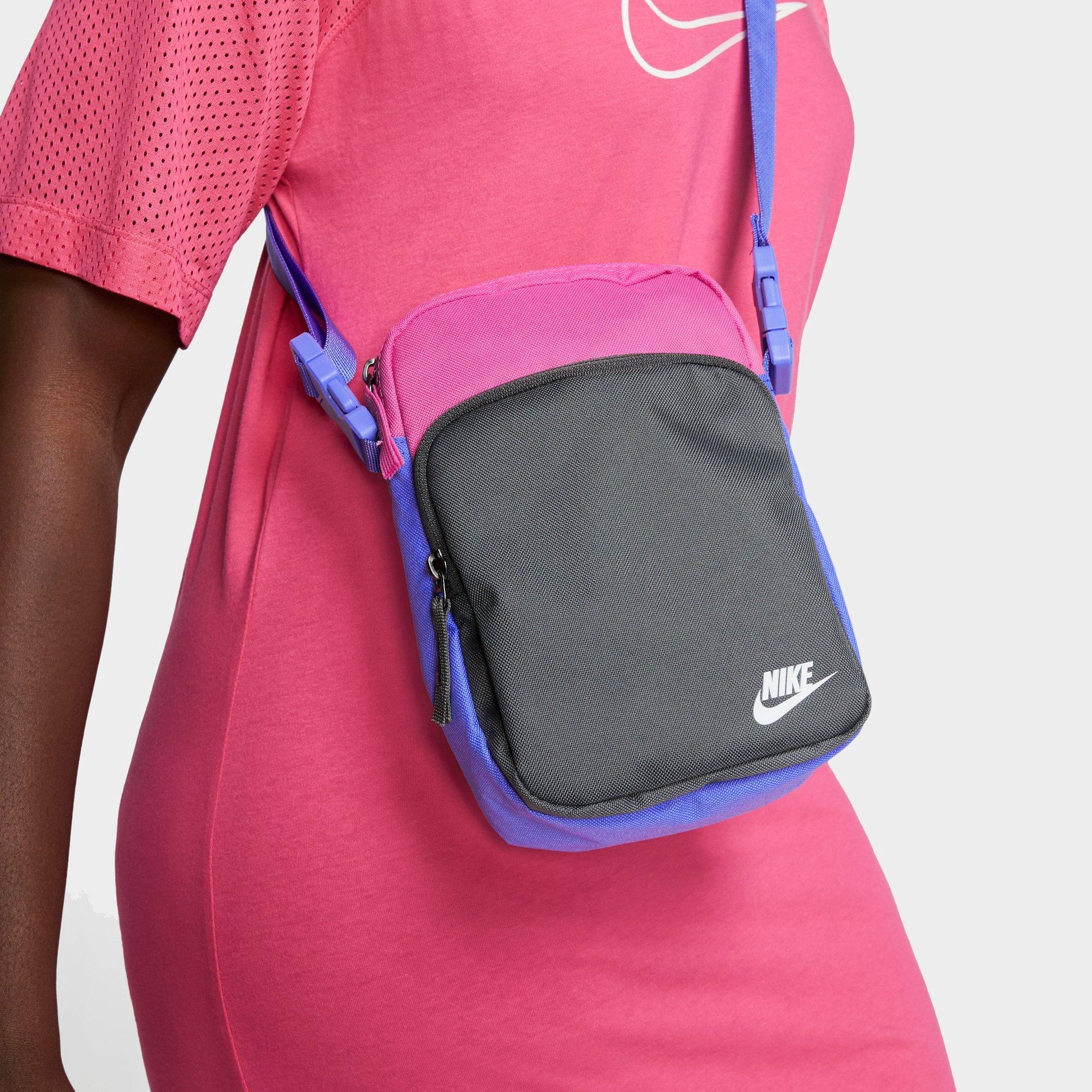 nike heritage crossbody bag