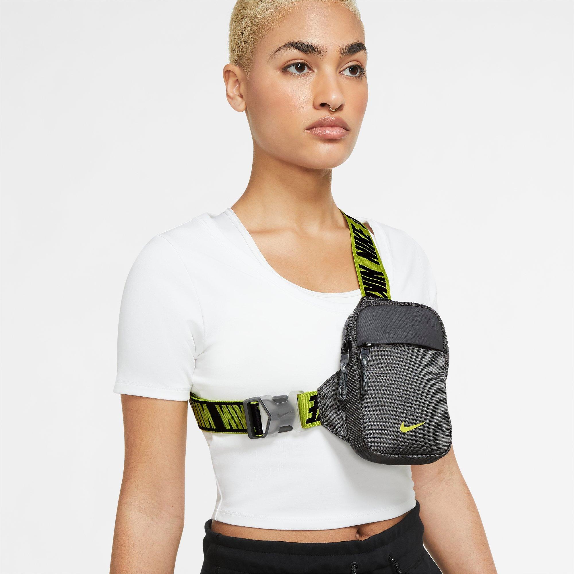 shoulder bag nike essentials hip pack volt