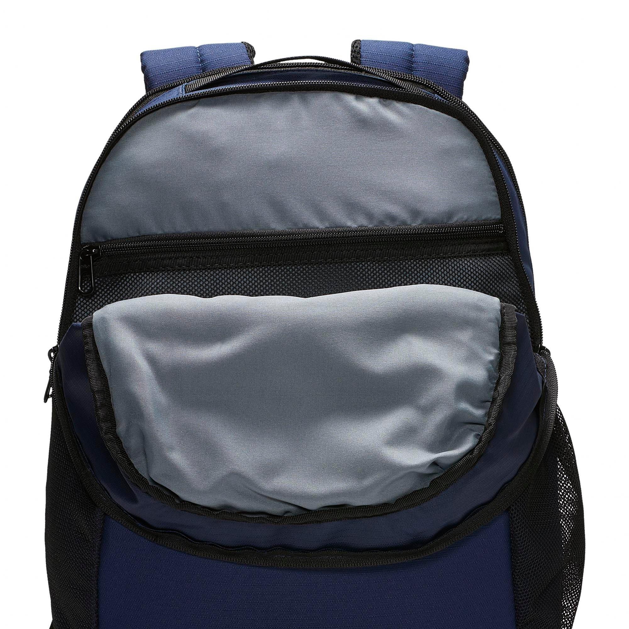 nike medium brasilia backpack