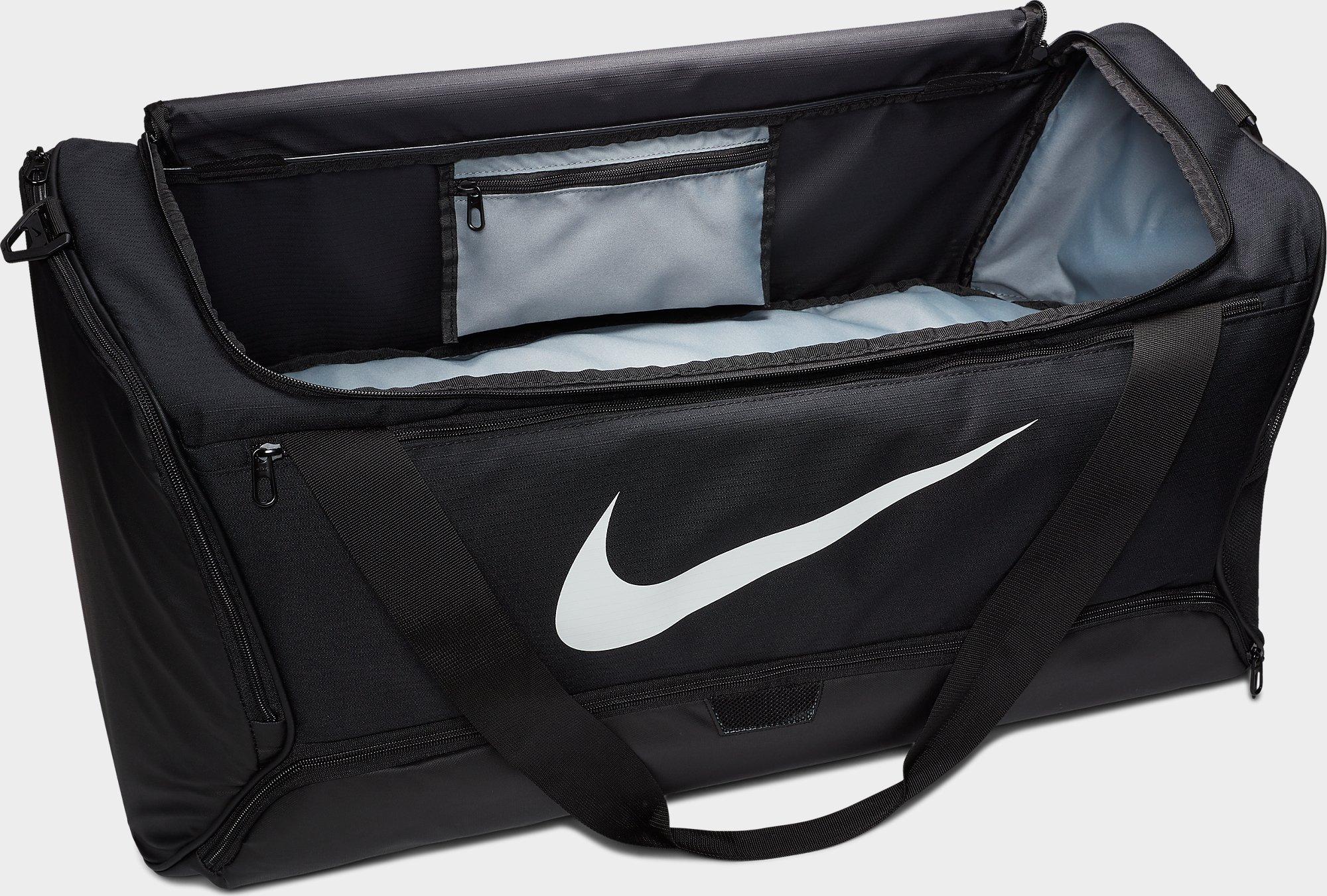 nike brasilia large sports holdall