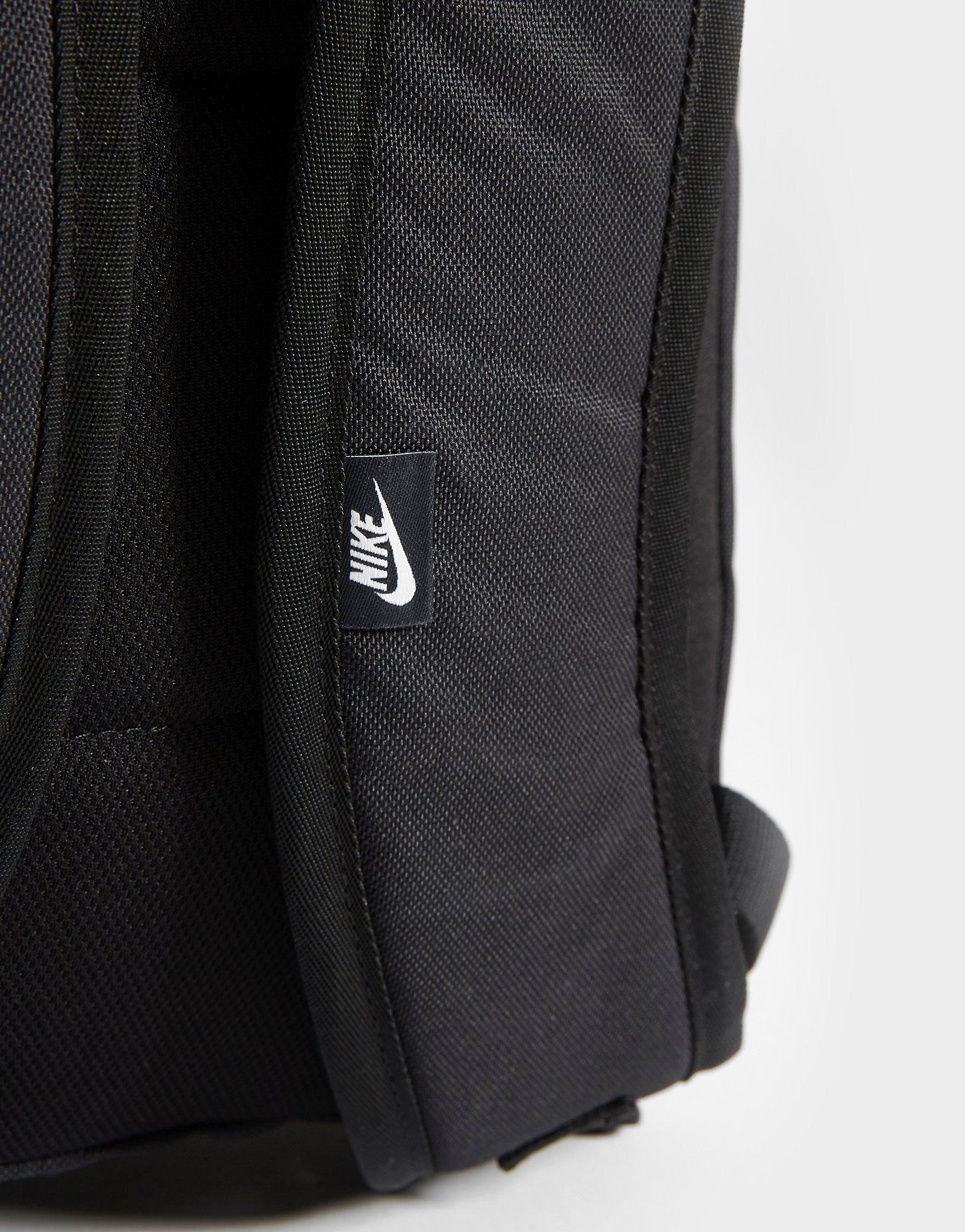 nike heritage backpack in black