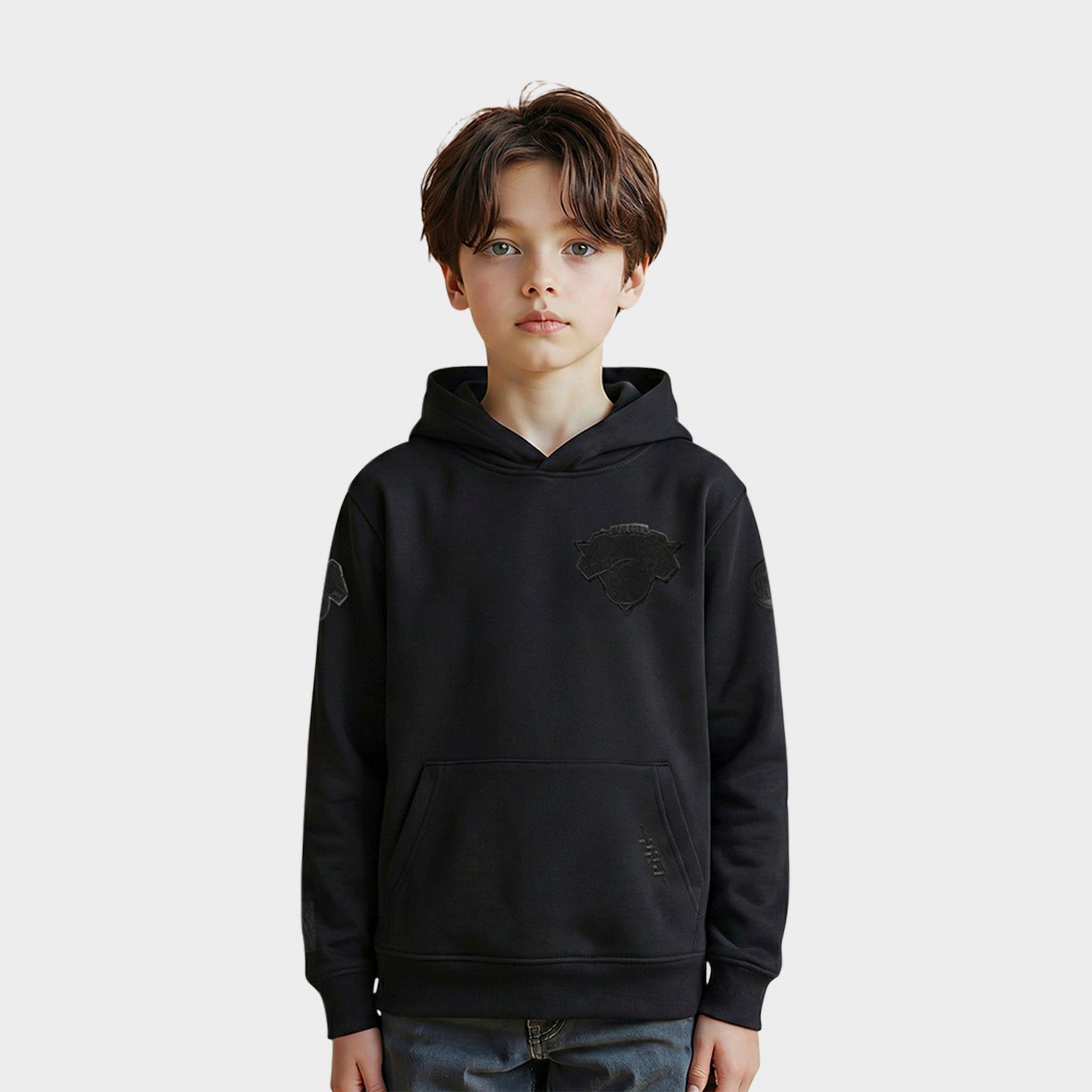 Big Kids' Pro Standard New York Knicks NBA Triple Black Pullover