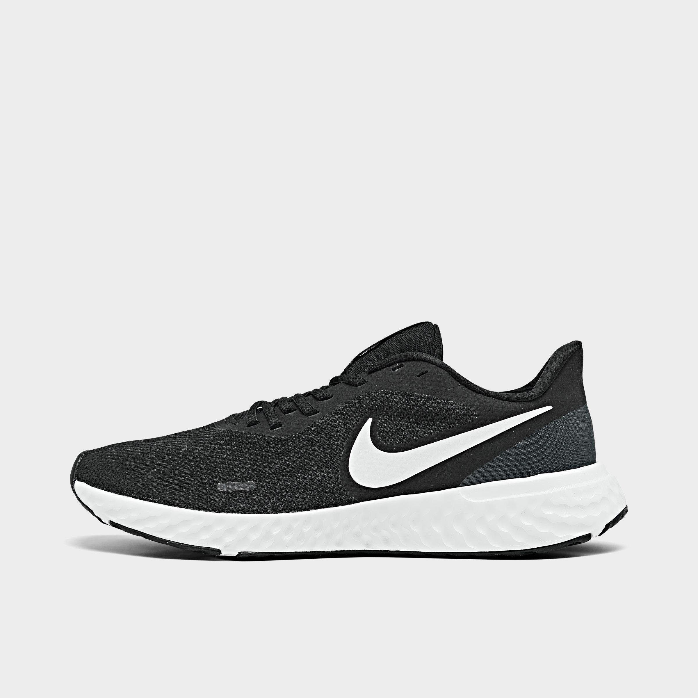 nike revolution 5 heel drop