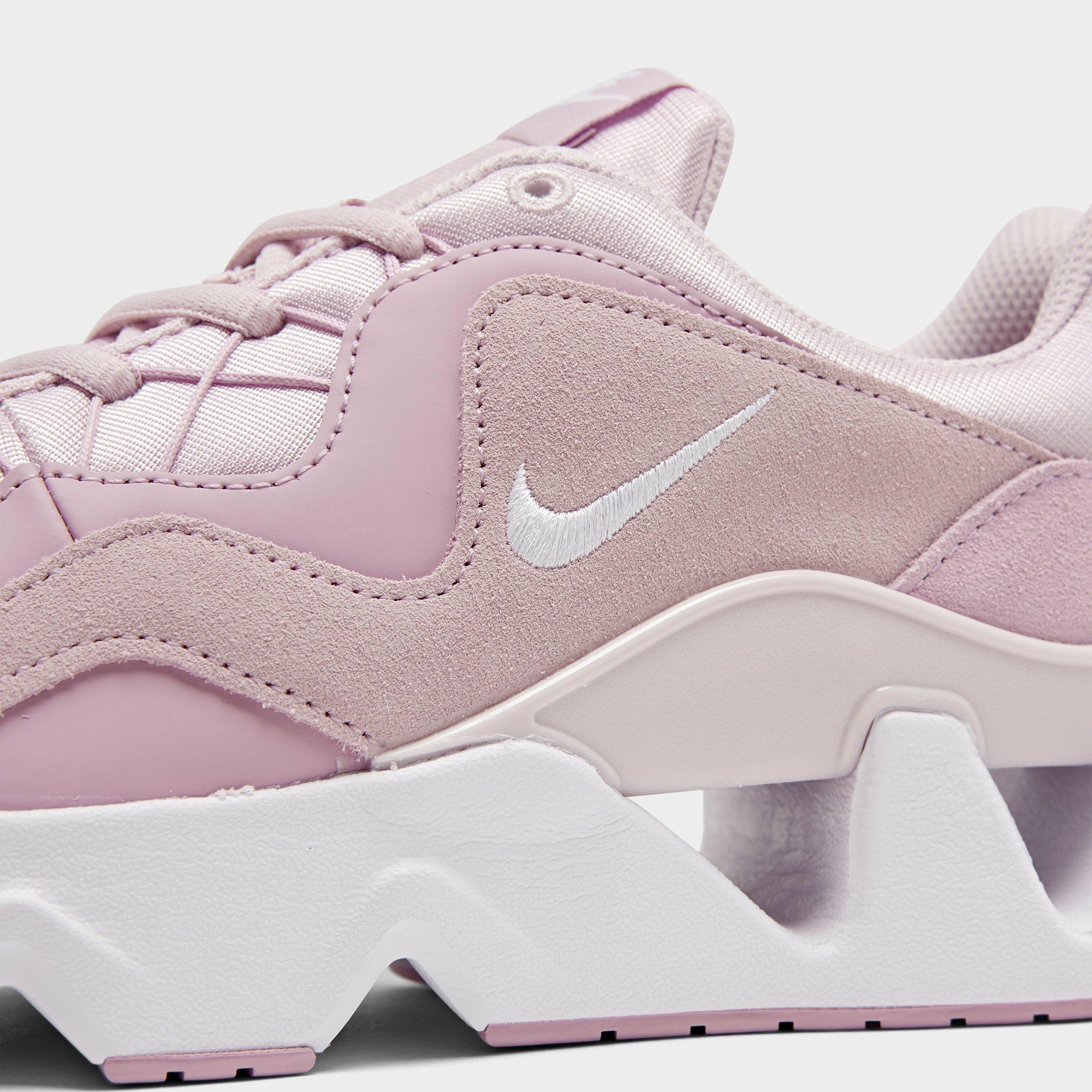 nike women's ryz 365 casual sneakers from finish line